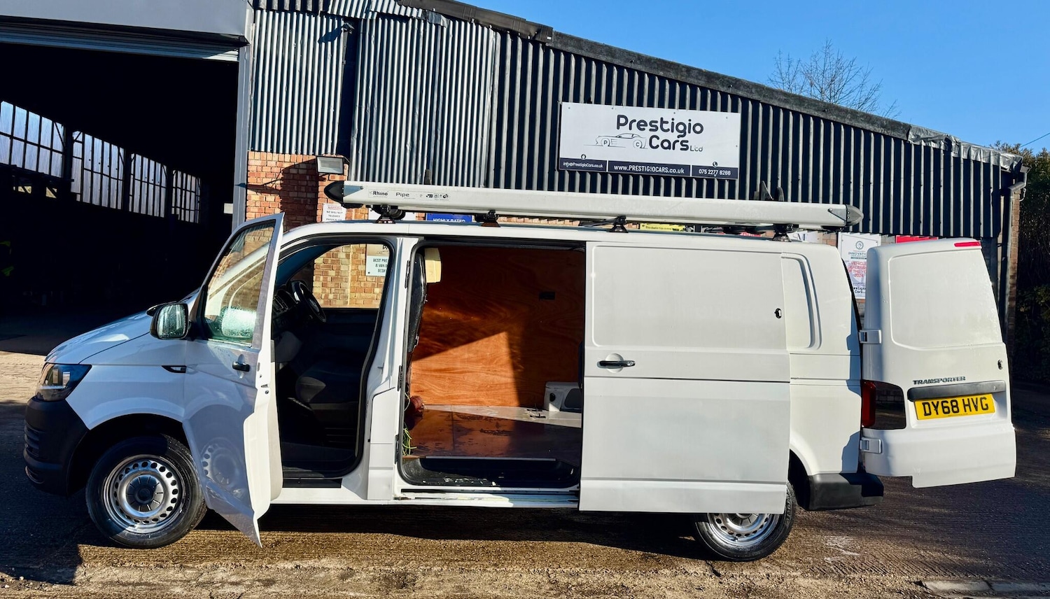 Used Volkswagen Transporter 2018 for sale - 77501912: Photo 18