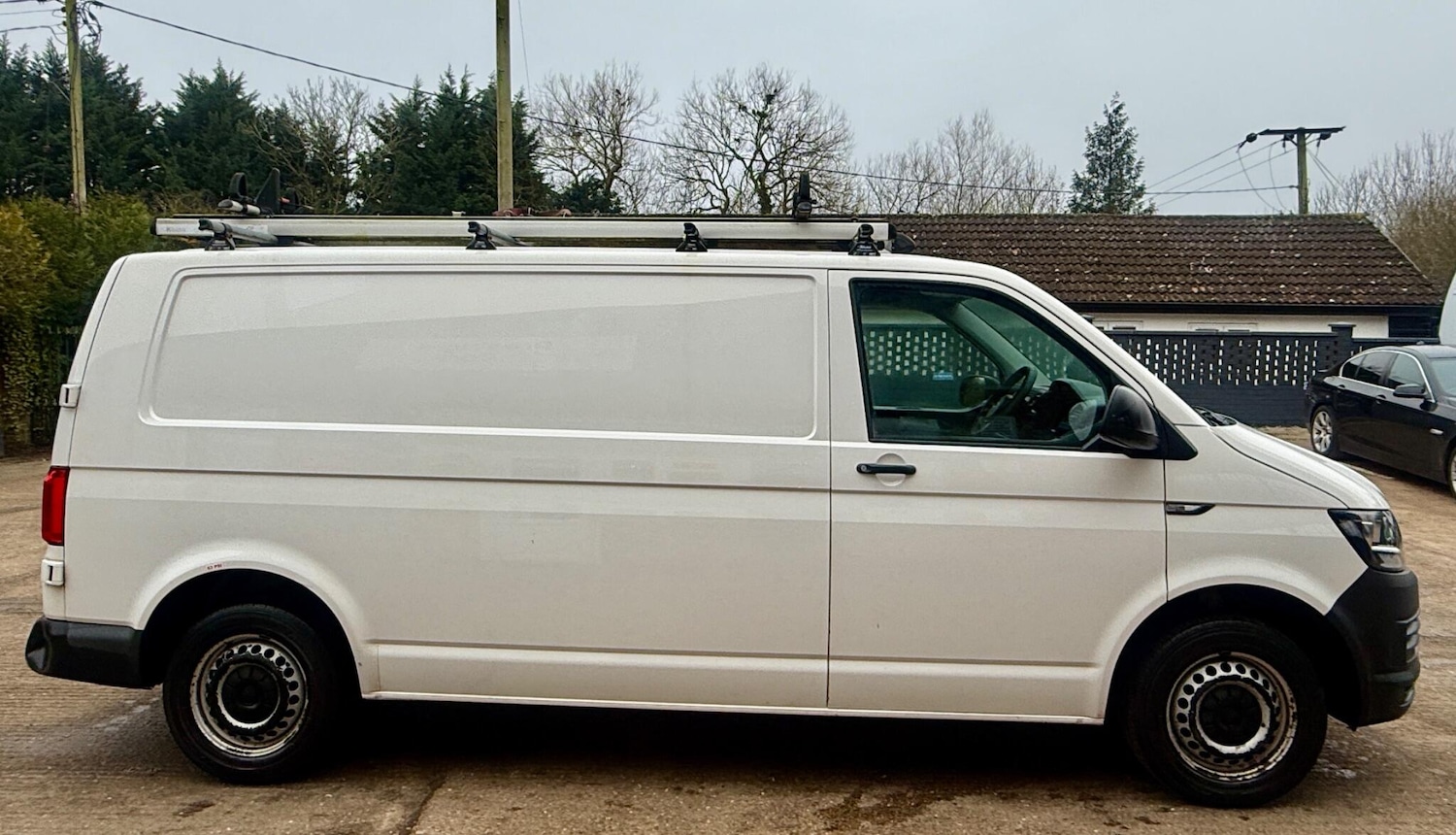 Used Volkswagen Transporter 2018 for sale - 77501912: Photo 3