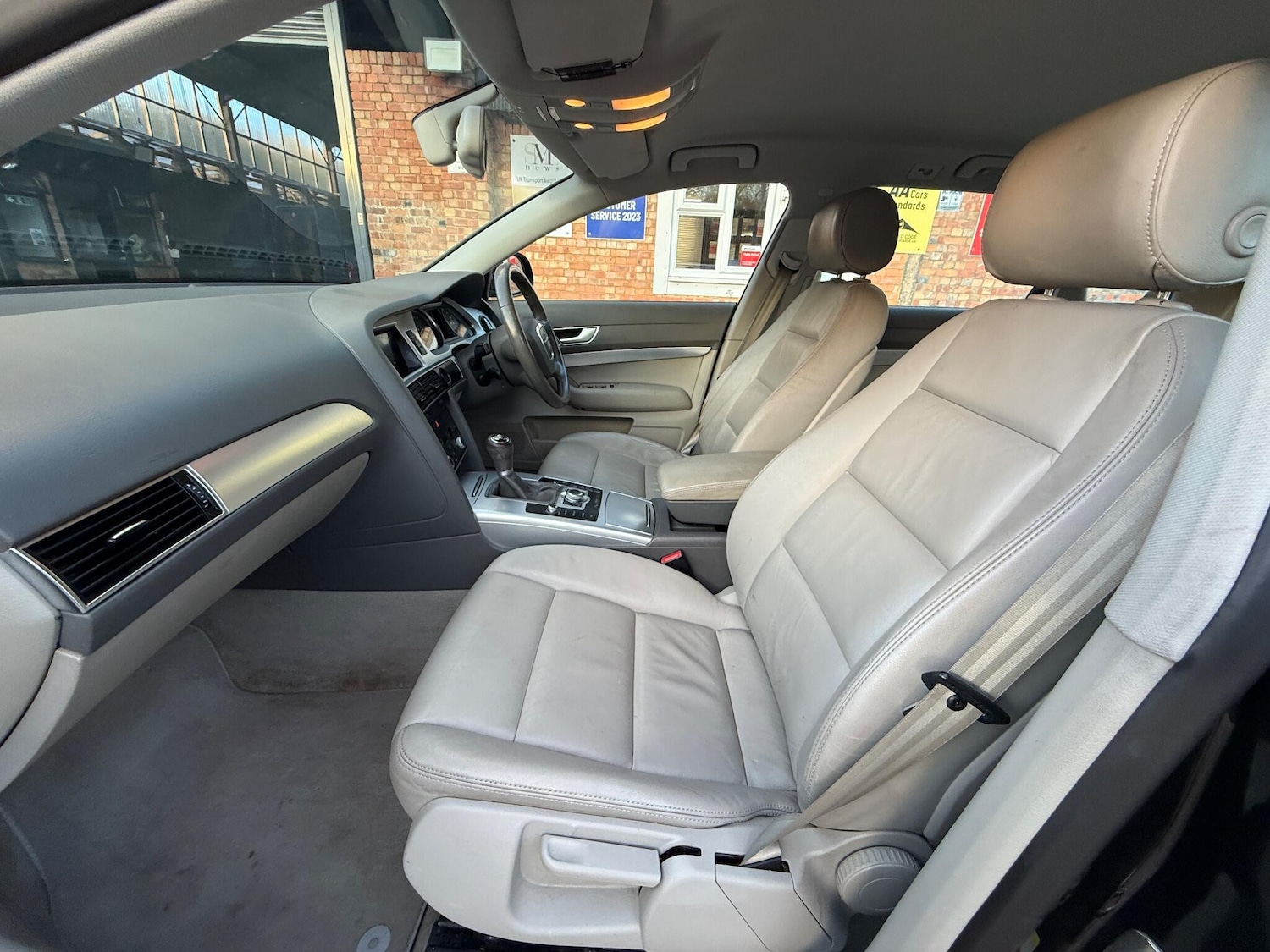 Used Audi A6 Avant 2010 for sale - 76395549: Photo 12