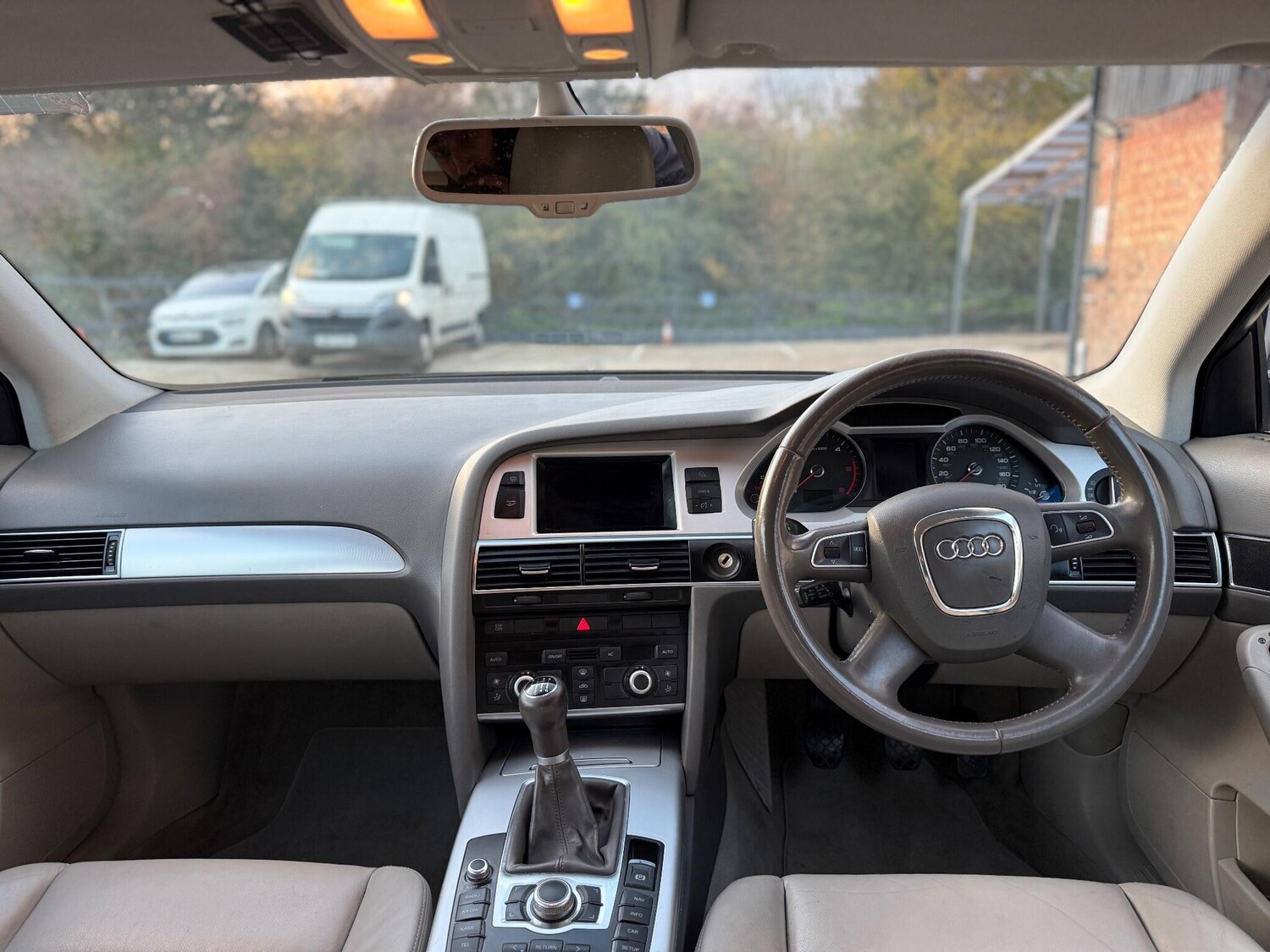 Used Audi A6 Avant 2010 for sale - 76395549: Photo 15