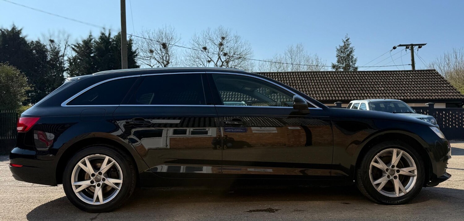 Used Audi A4 2017 for sale - 78210530: Photo 12