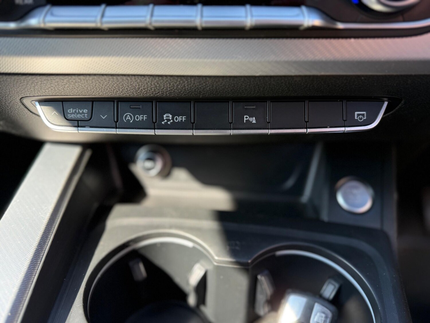 Used Audi A4 2017 for sale - 78210530: Photo 35