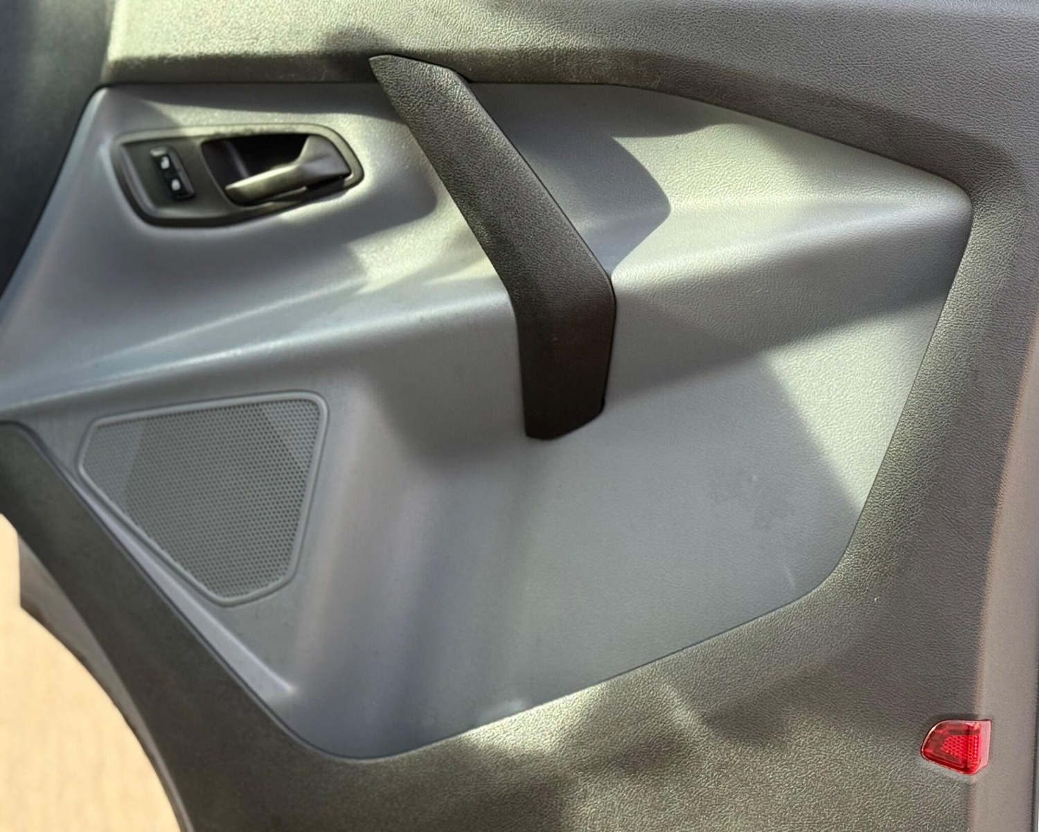 Used Ford Transit Custom 2017 for sale - 76346883: Photo 15