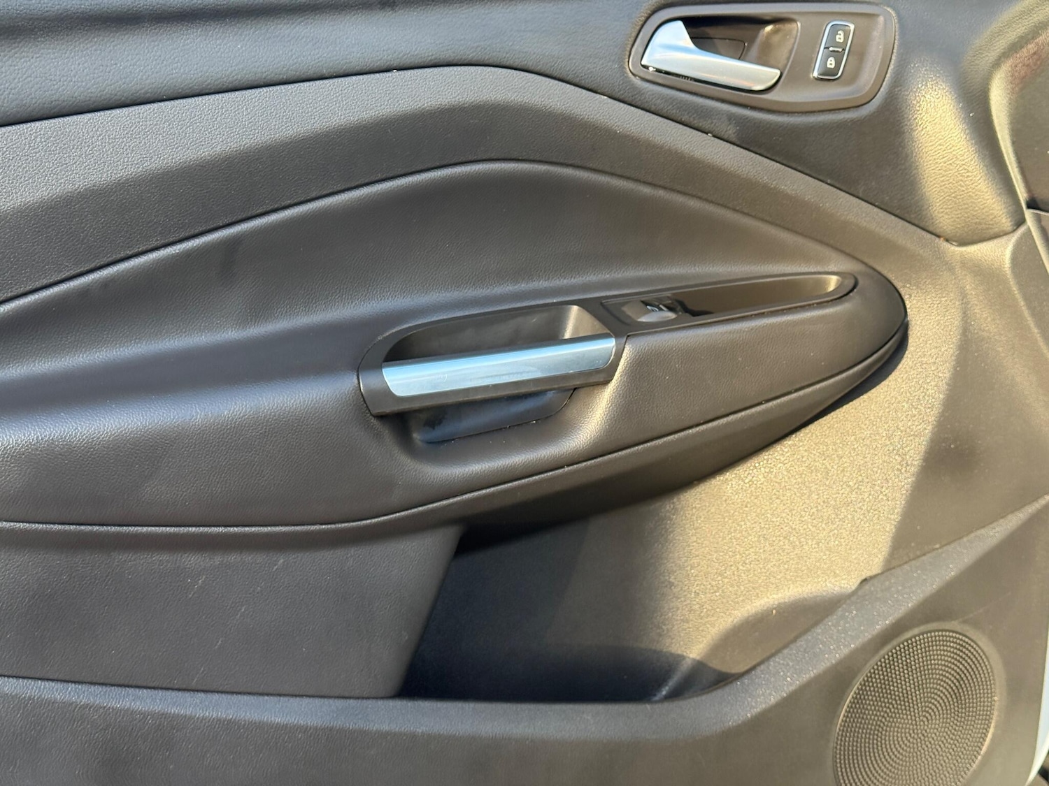 Used Ford Kuga 2014 for sale - 76905166: Photo 36