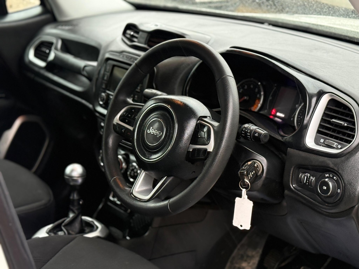 Used Jeep Renegade 2016 for sale - 77336898: Photo 10