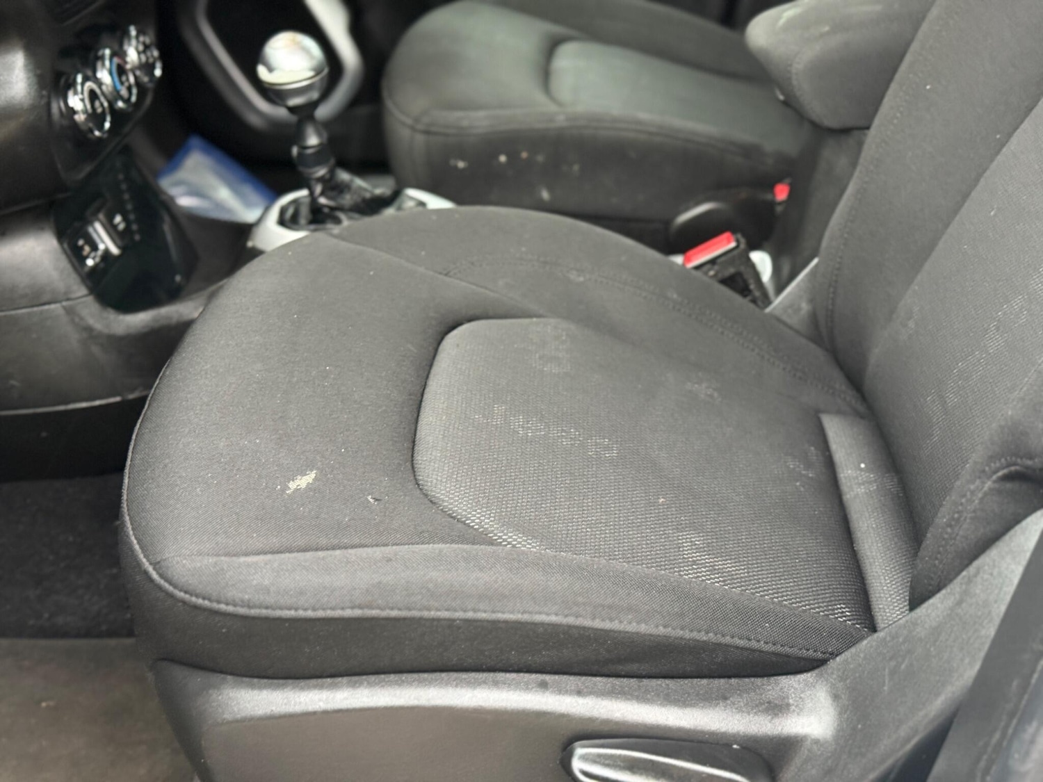 Used Jeep Renegade 2016 for sale - 77336898: Photo 19