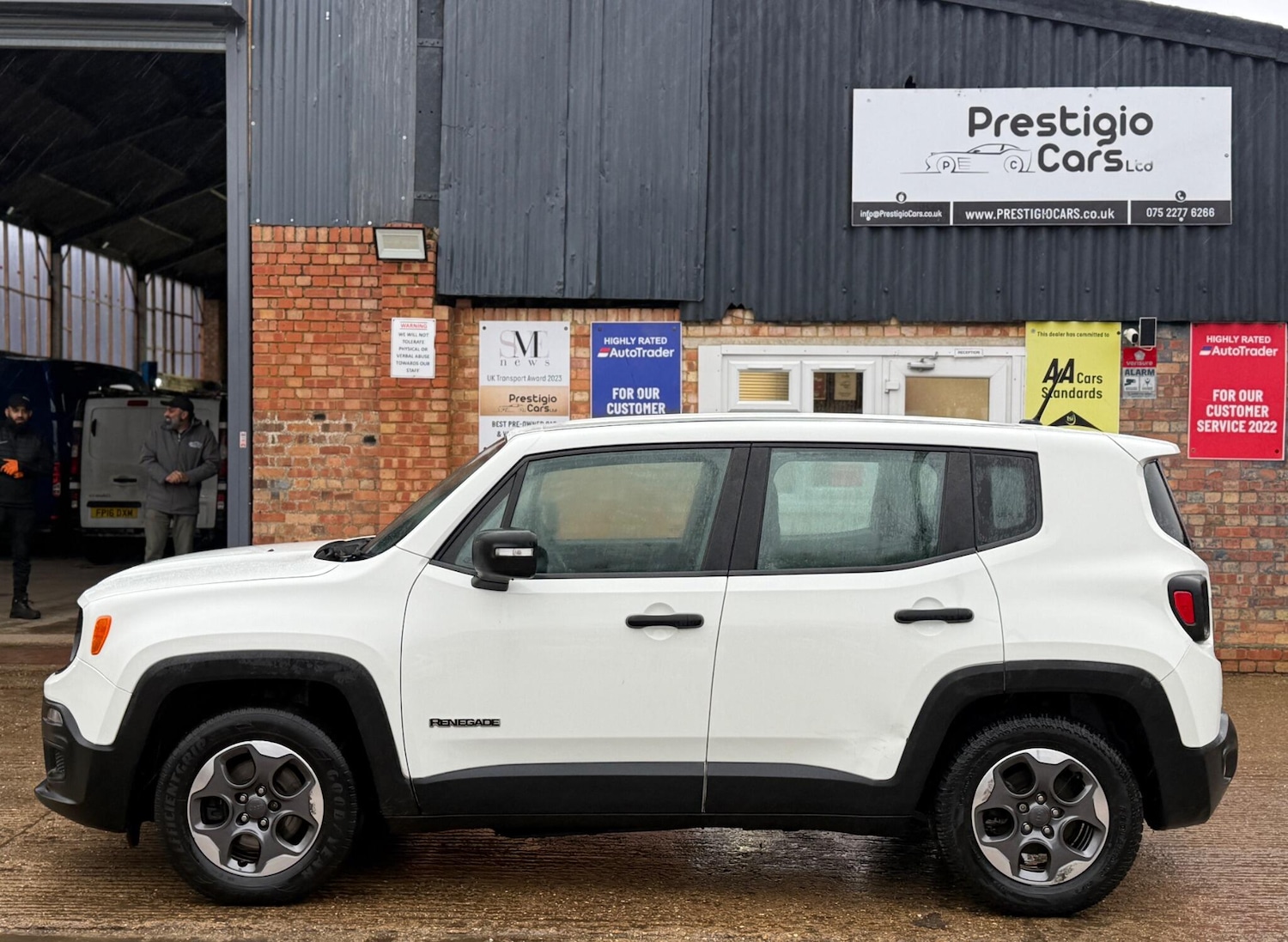 Used Jeep Renegade 2016 for sale - 77336898: Photo 5