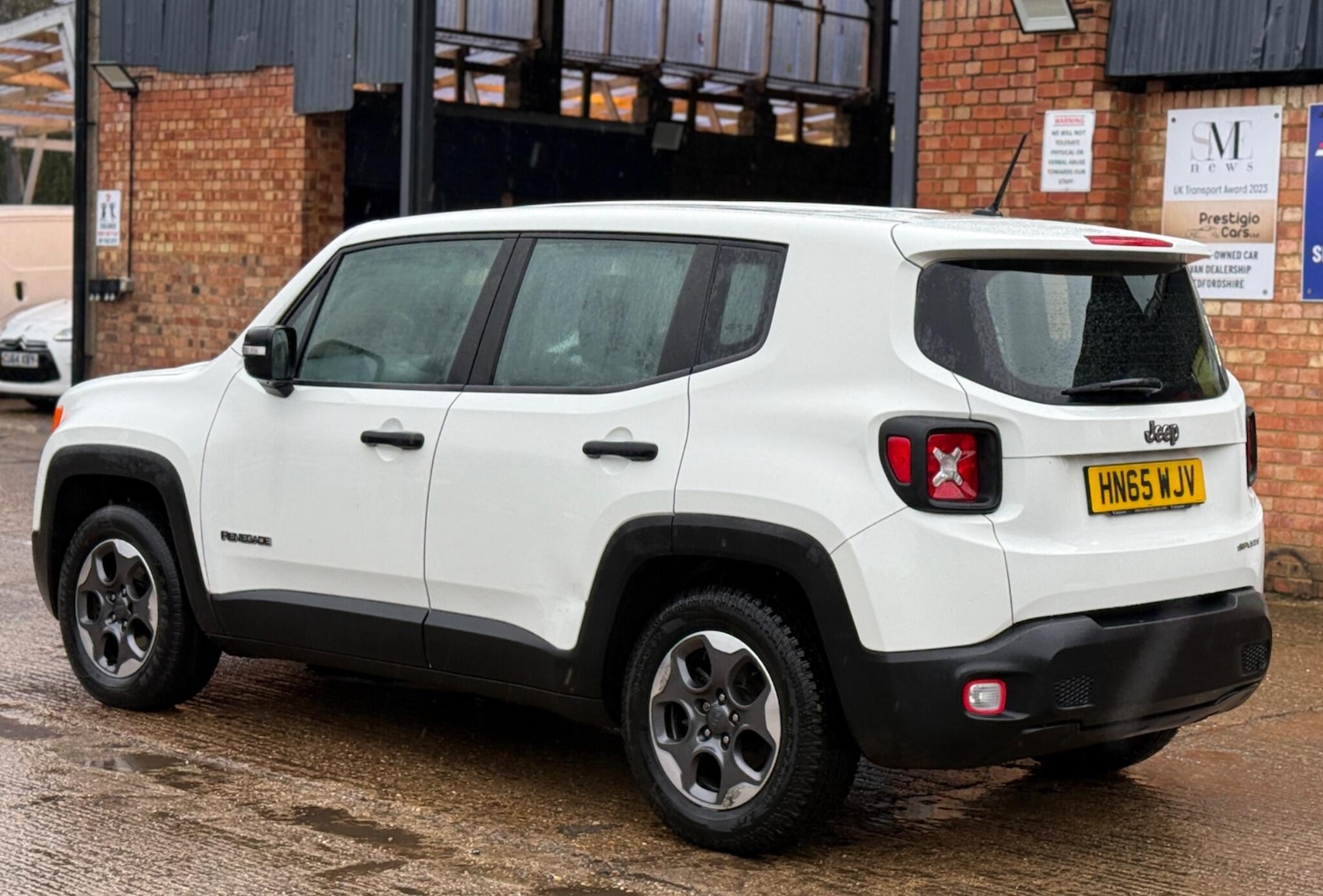 Used Jeep Renegade 2016 for sale - 77336898: Photo 7