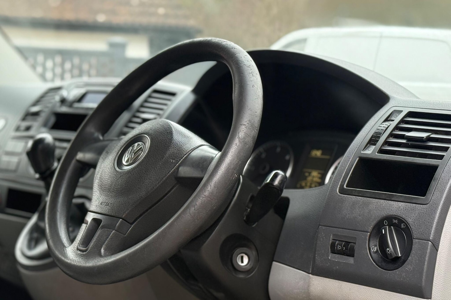 Used Volkswagen Transporter 2011 for sale - 77064386: Photo 13