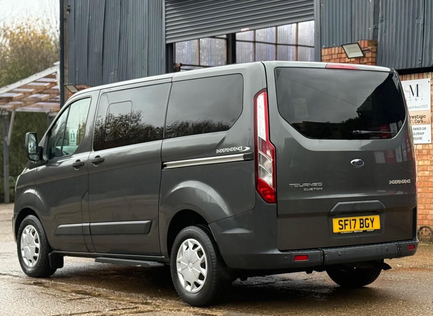 Used Ford Tourneo Custom 2017 for sale - 76762521: Photo 9