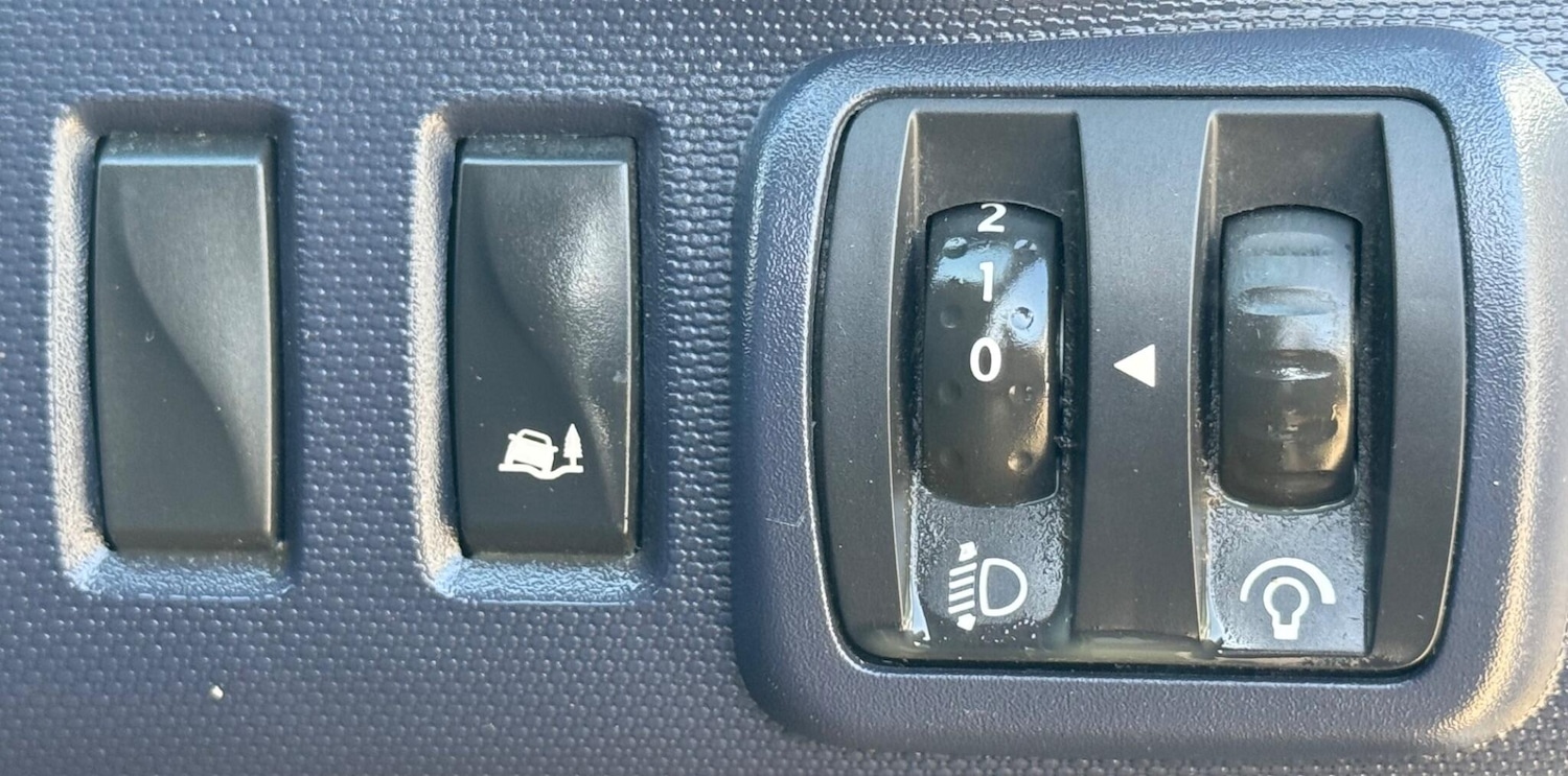 Vehicle 32