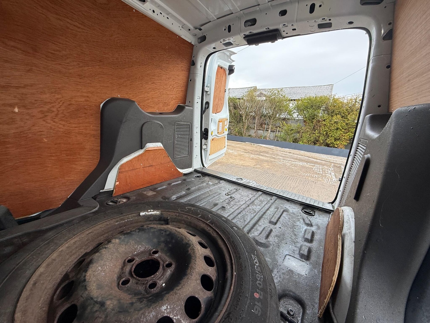 Used Ford Transit Connect 2020 for sale - 77106820: Photo 13