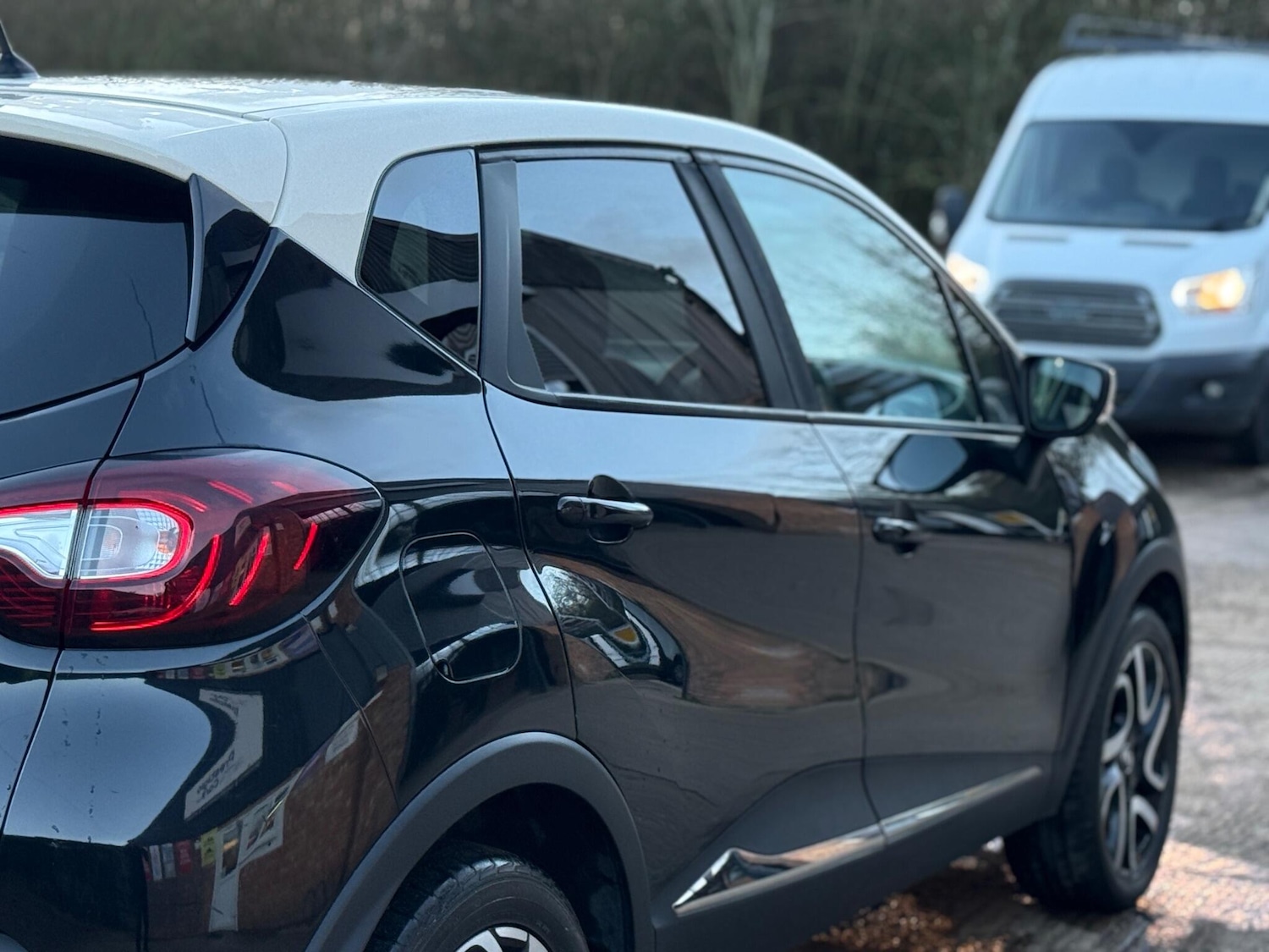Used Renault Captur 2018 for sale - 76909255: Photo 31