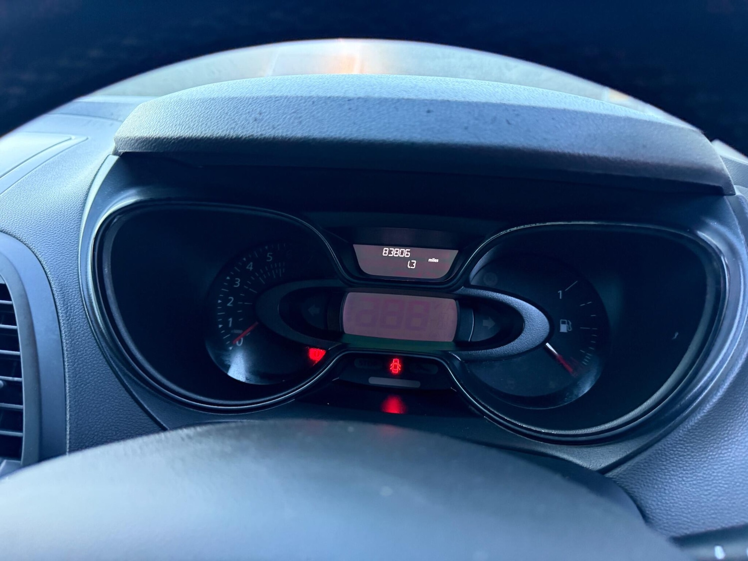 Used Renault Captur 2018 for sale - 76909255: Photo 41