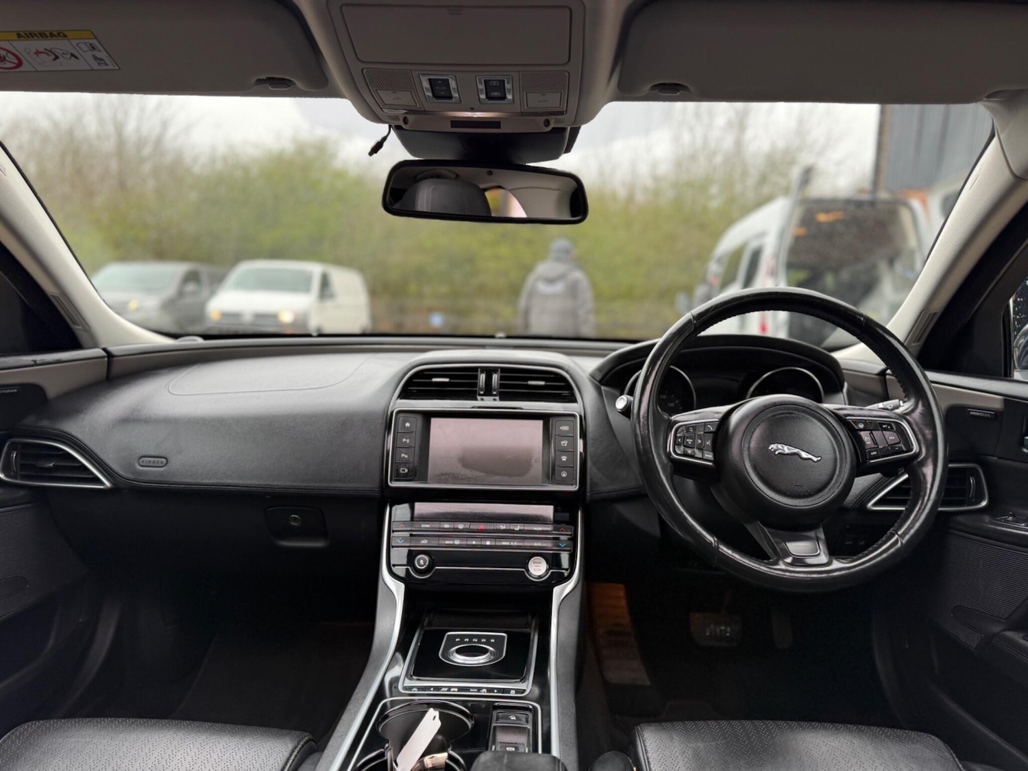 Used Jaguar XE 2017 for sale - 77849120: Photo 18