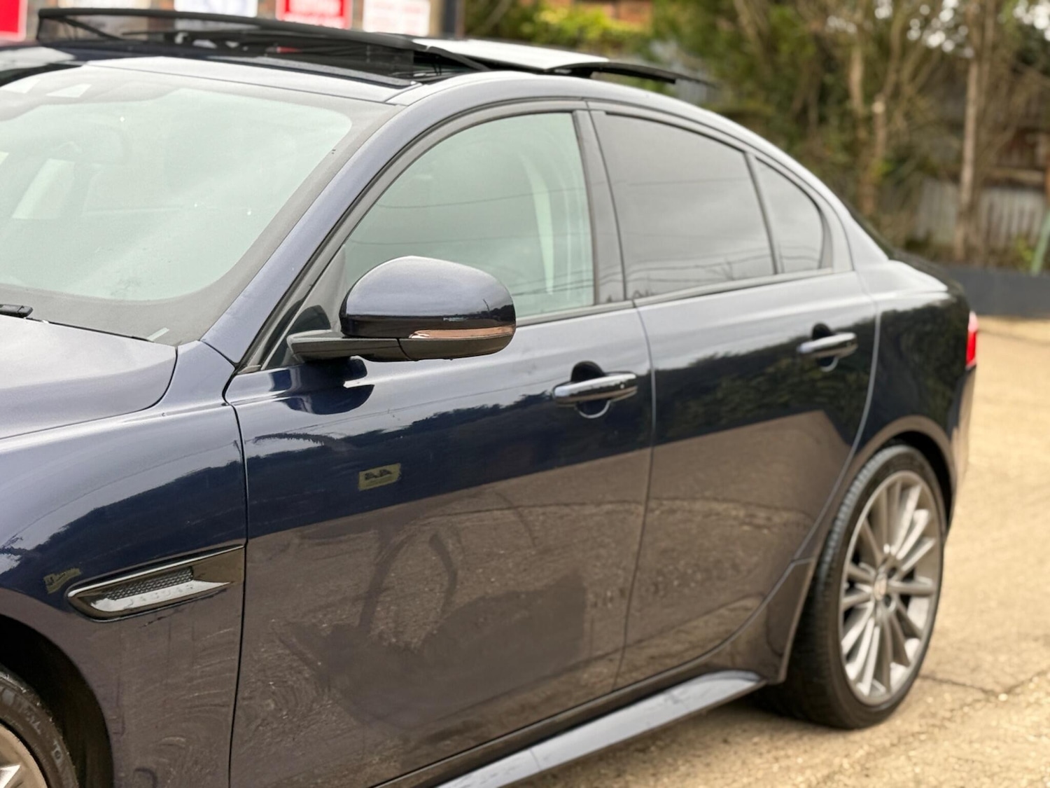 Used Jaguar XE 2017 for sale - 77849120: Photo 25