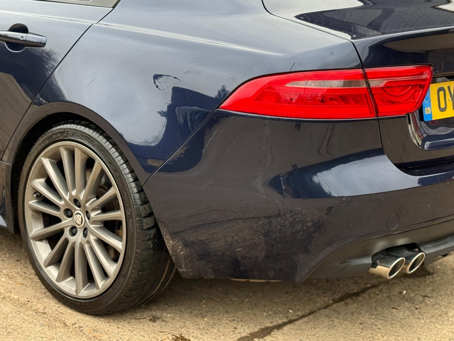 Used Jaguar XE 2017 for sale - 77849120: Photo 27