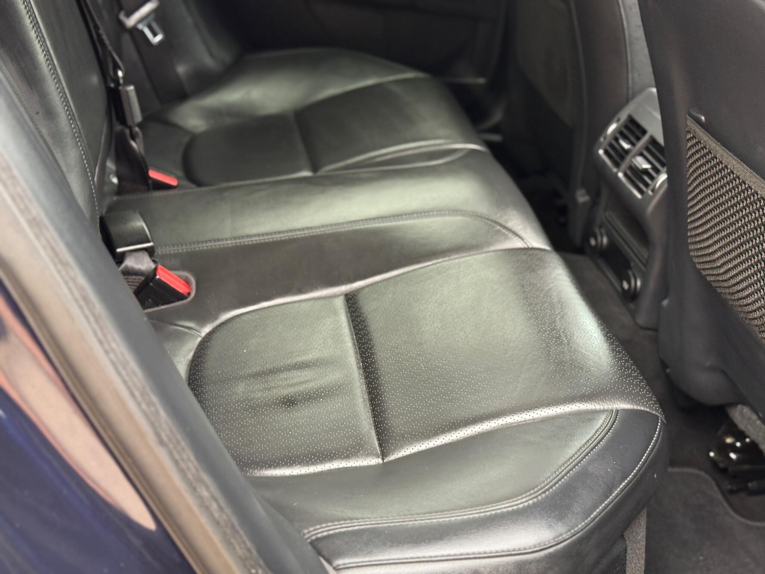 Used Jaguar XE 2017 for sale - 77849120: Photo 38