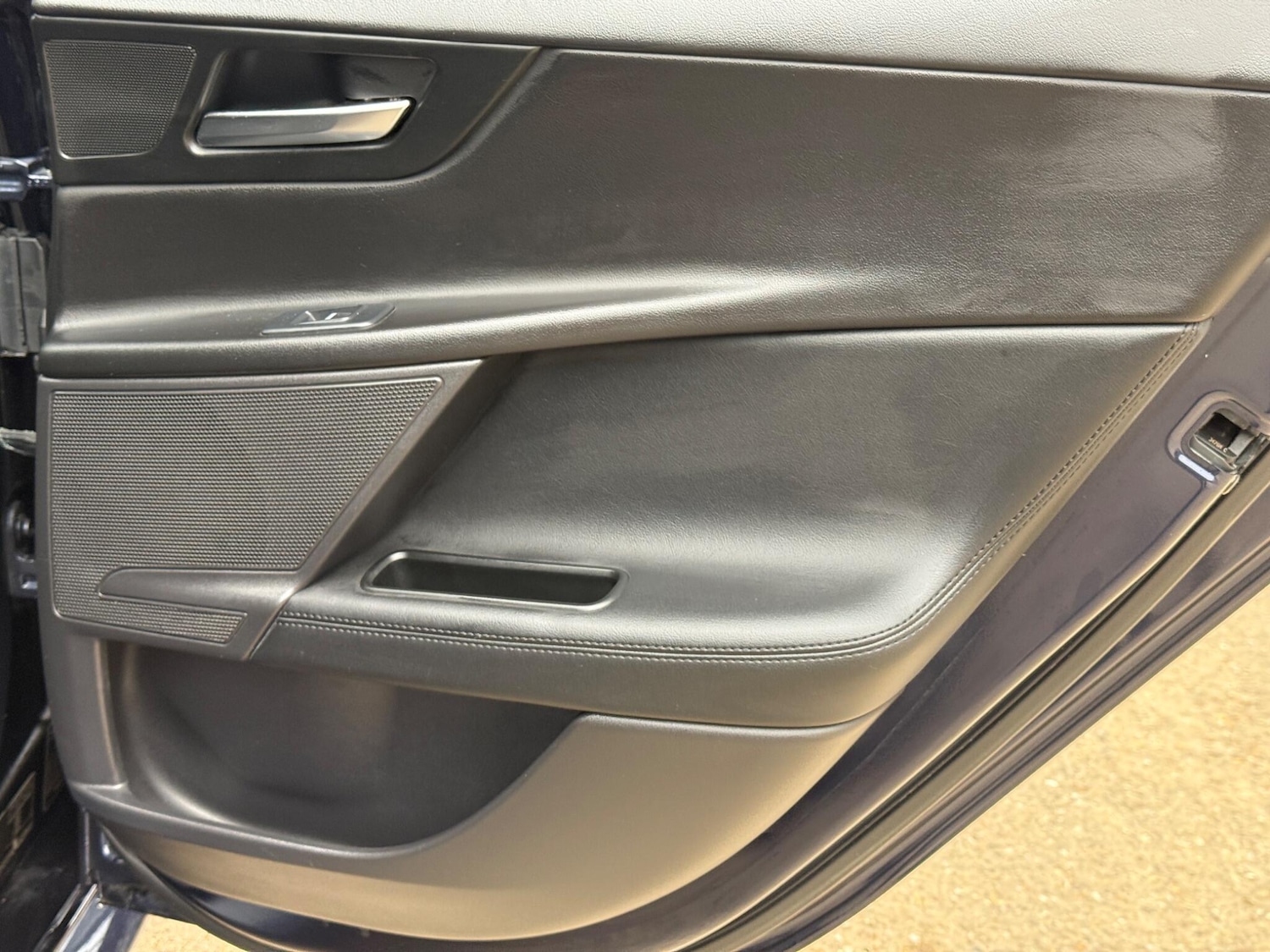 Used Jaguar XE 2017 for sale - 77849120: Photo 40