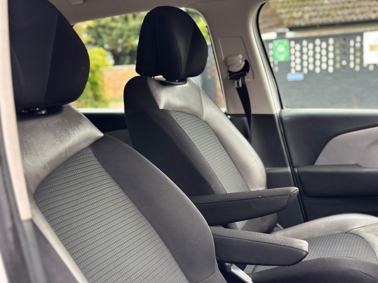 Used Citroen C4 Picasso 2014 for sale - 76364382: Photo 32