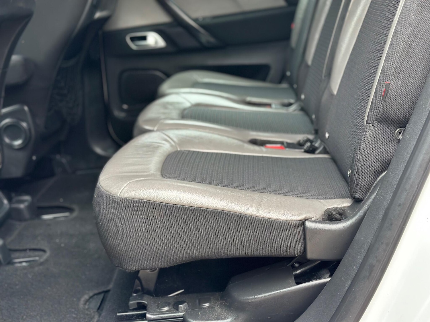 Used Citroen C4 Picasso 2014 for sale - 76364382: Photo 36