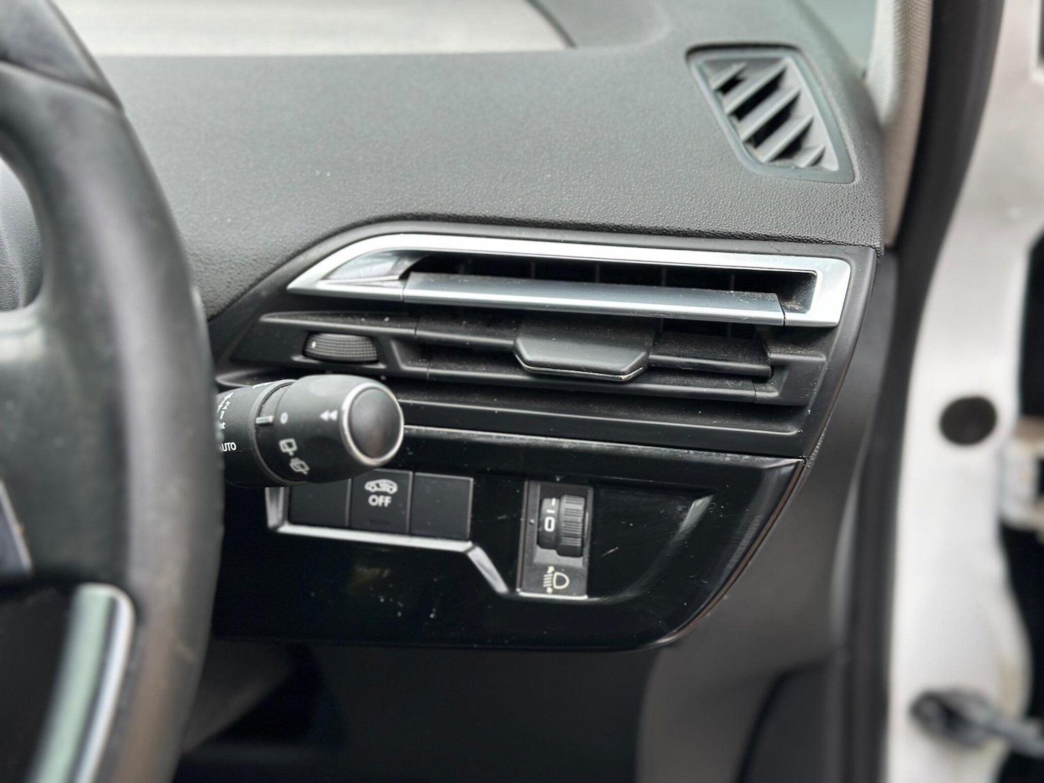 Used Citroen C4 Picasso 2014 for sale - 76364382: Photo 46