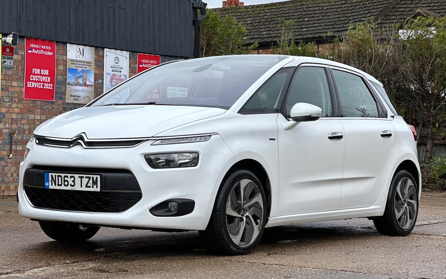 Used Citroen C4 Picasso 2014 for sale - 76364382: Photo 5