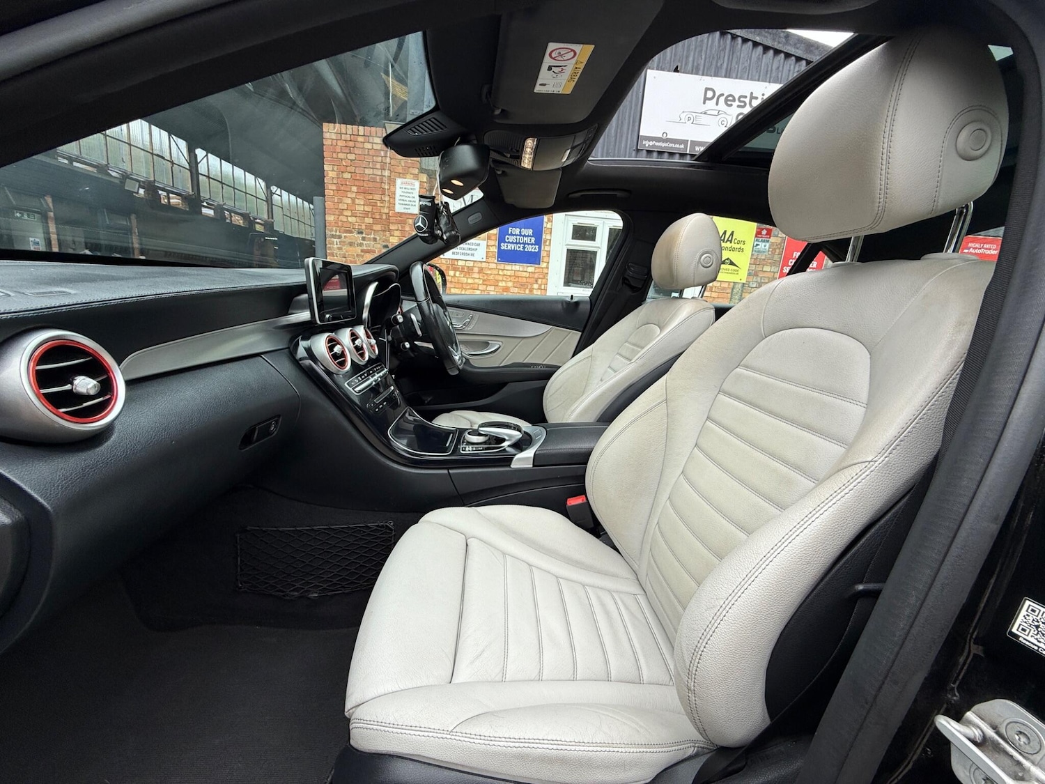 Used Mercedes-Benz C Class 2014 for sale - 76946034: Photo 16