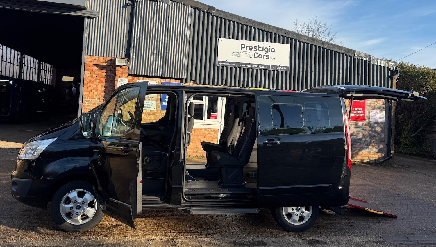 Used Ford Tourneo Custom 2018 for sale - 77195761: Photo 16