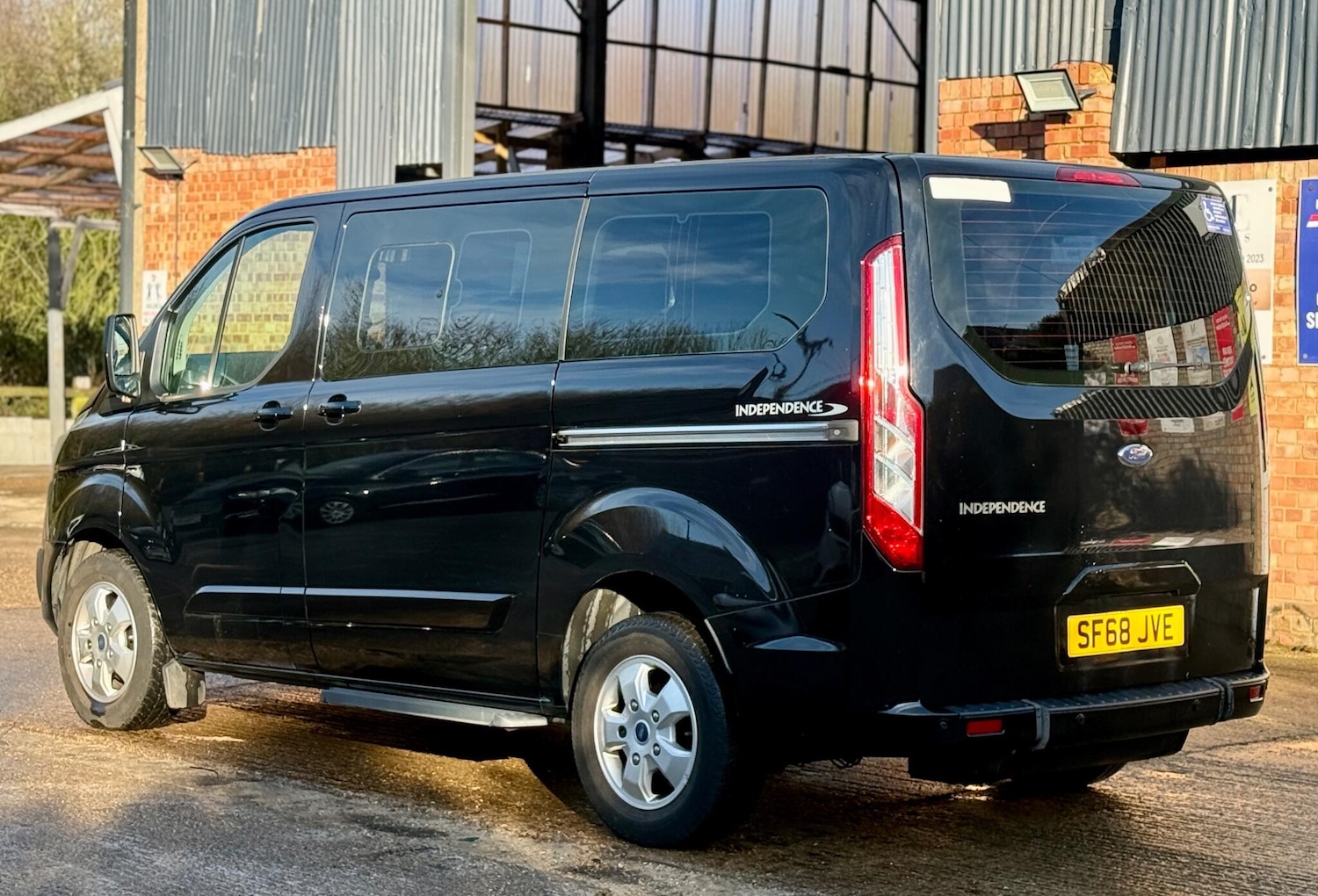 Used Ford Tourneo Custom 2018 for sale - 77195761: Photo 9