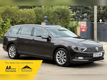 Used Volkswagen Passat 2015 for sale - 78402201: Photo