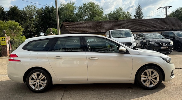 Used Peugeot 308 SW 2019 for sale - 75113253: Photo 10