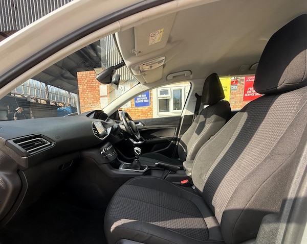 Used Peugeot 308 SW 2019 for sale - 75113253: Photo 13