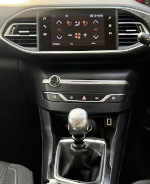 Used Peugeot 308 SW 2019 for sale - 75113253: Photo 20
