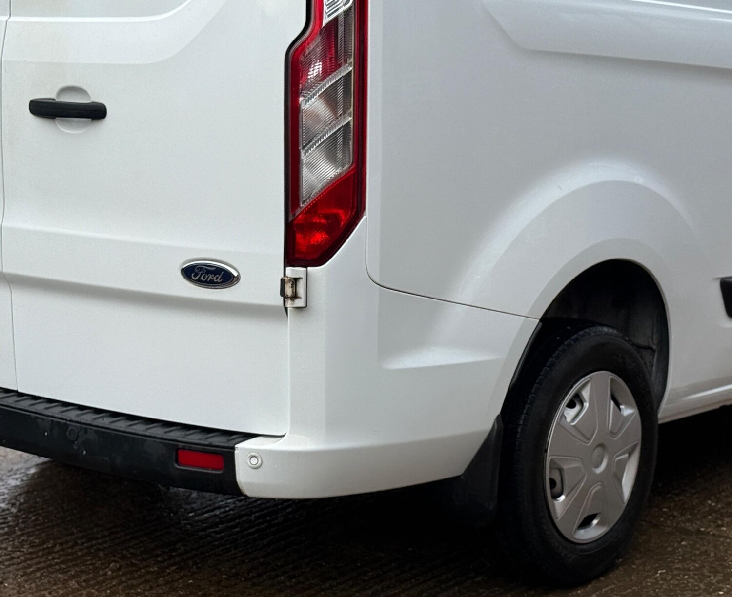 Used Ford Transit Custom 2021 for sale - 76422576: Photo 29