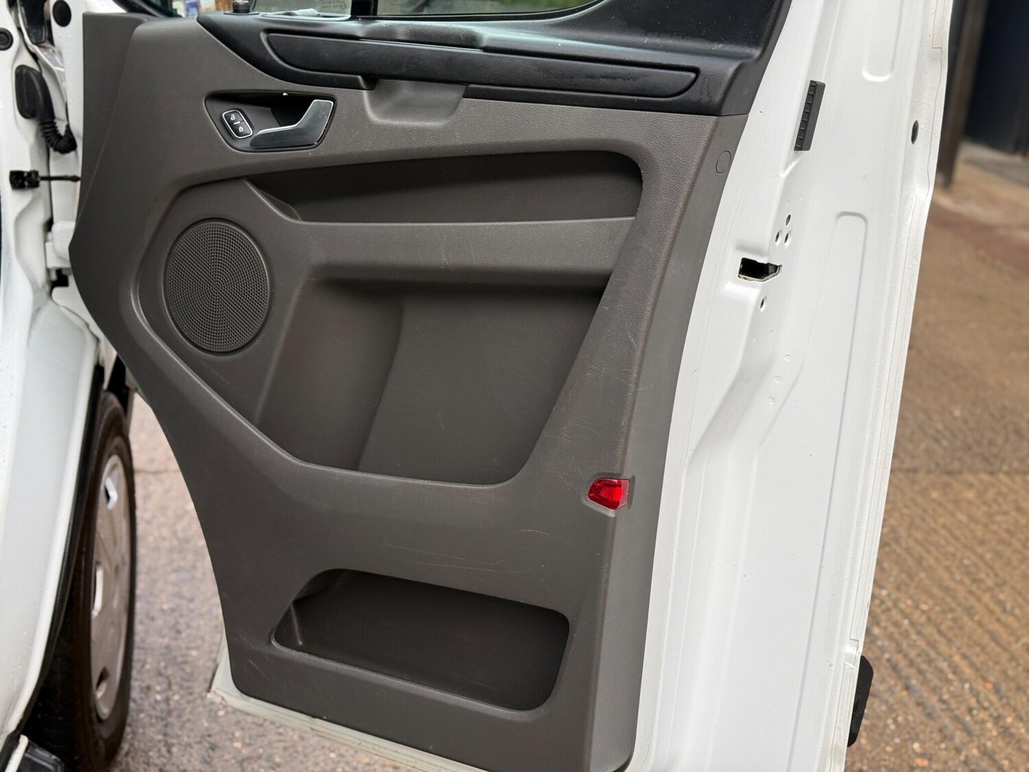 Used Ford Transit Custom 2021 for sale - 76422576: Photo 32