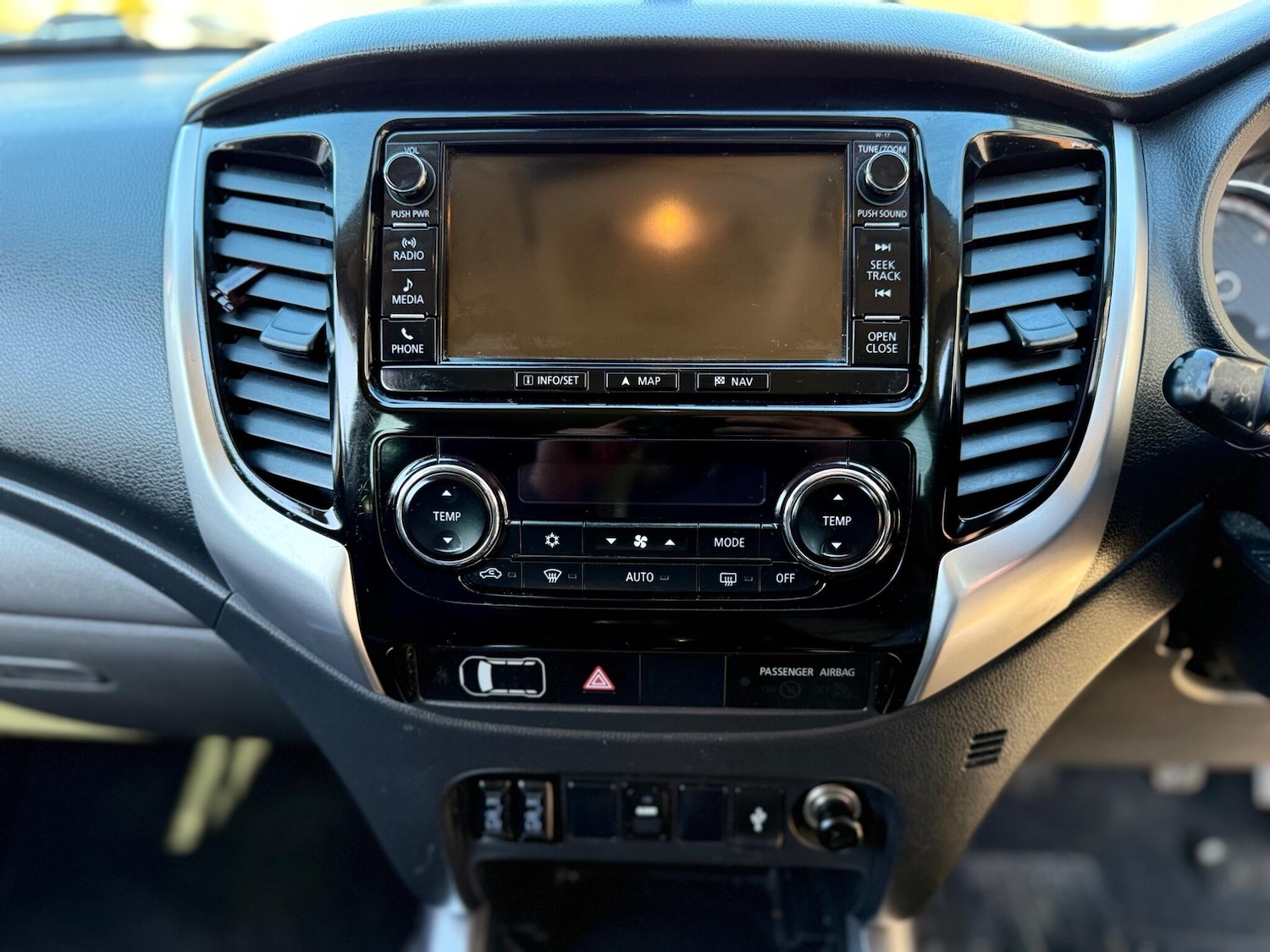 Used Mitsubishi L200 2017 for sale - 77931782: Photo 18