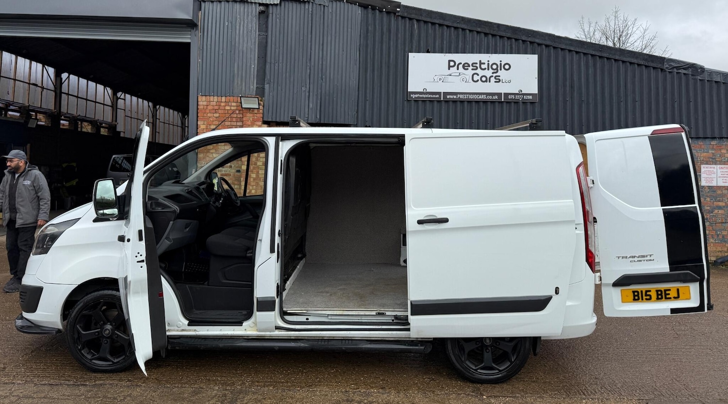 Used Ford Transit Custom 2015 for sale - 77791704: Photo 13