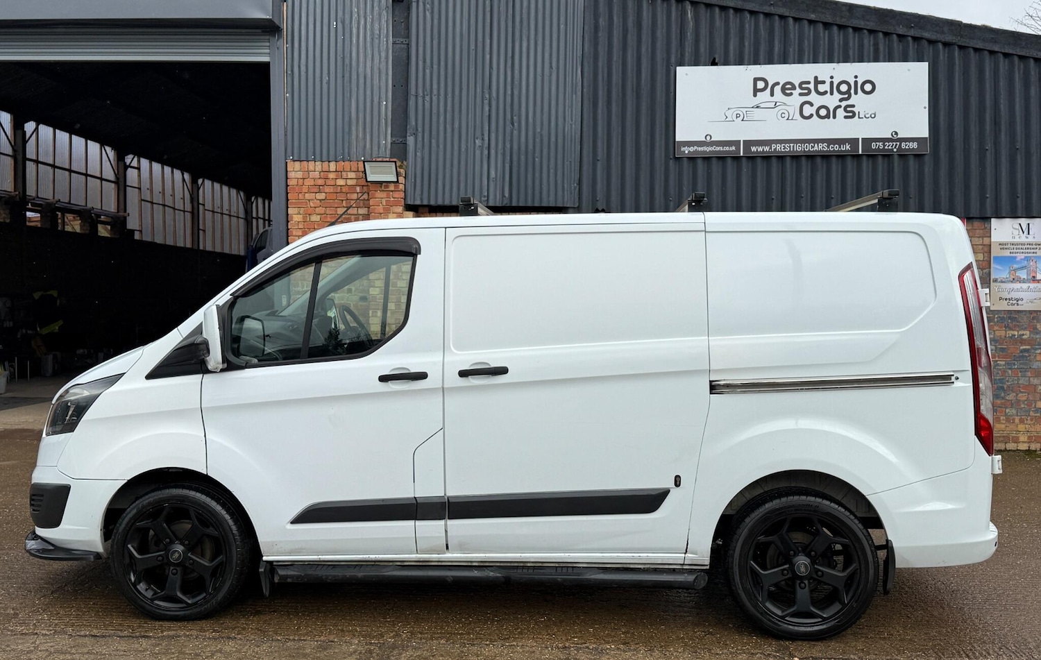 Used Ford Transit Custom 2015 for sale - 77791704: Photo 5