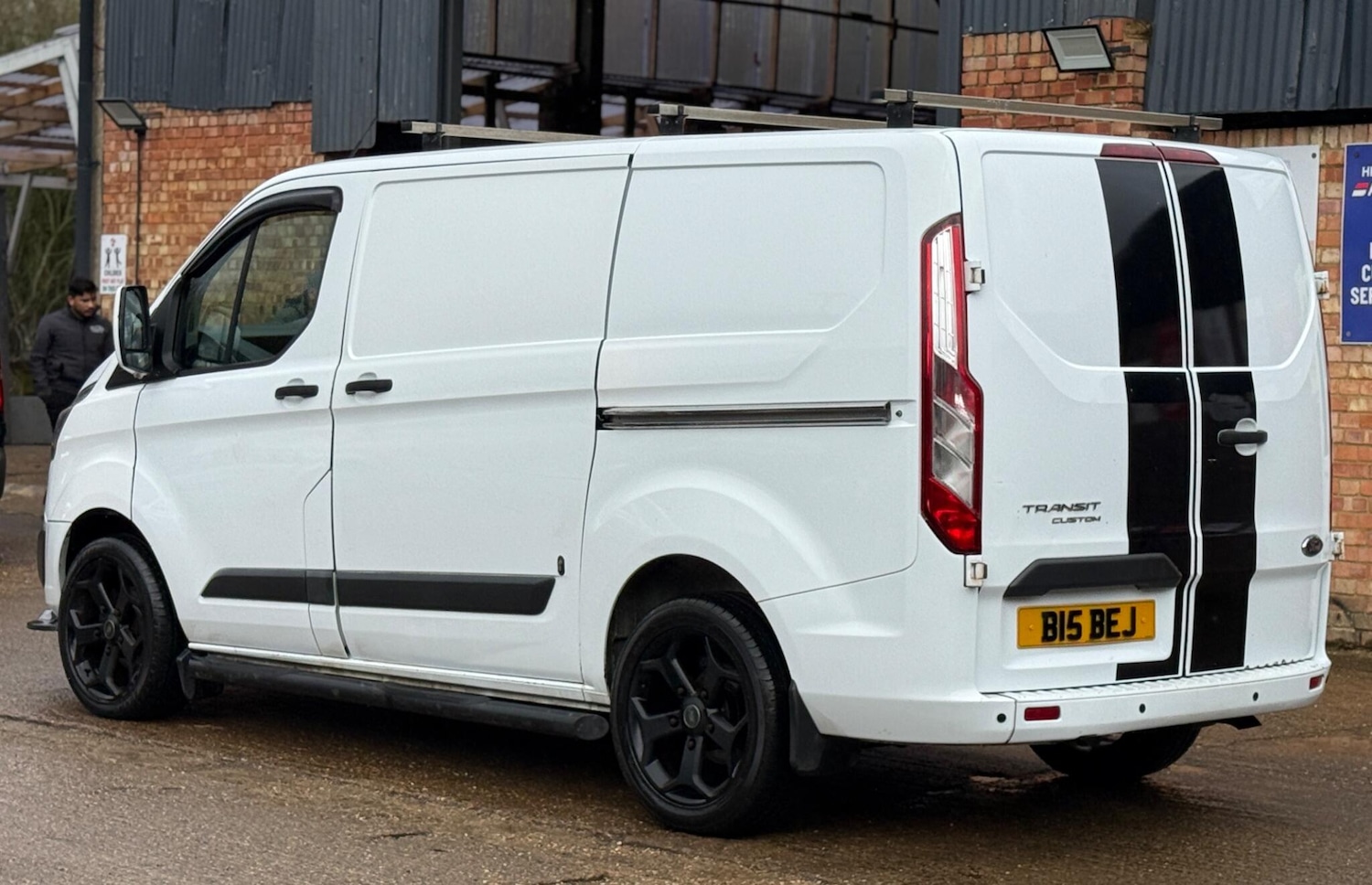 Used Ford Transit Custom 2015 for sale - 77791704: Photo 6
