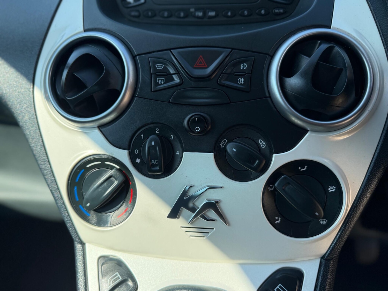 Used Ford Ka 2010 for sale - 77946237: Photo 26