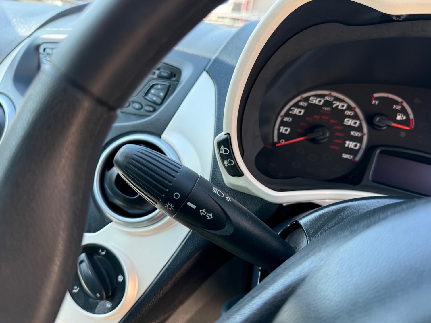 Used Ford Ka 2010 for sale - 77946237: Photo 27