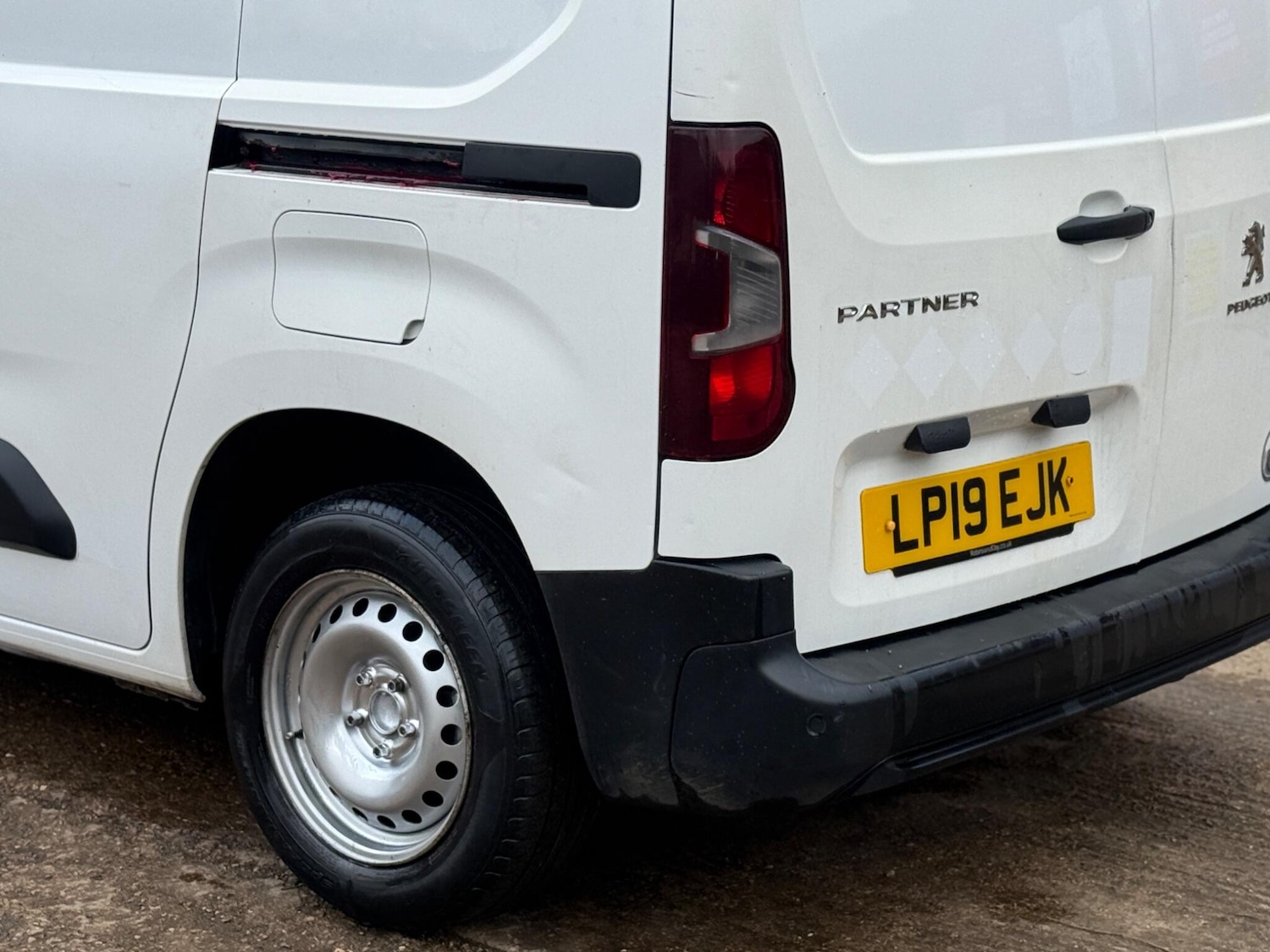 Used Peugeot Partner 2019 for sale - 77327266: Photo 24