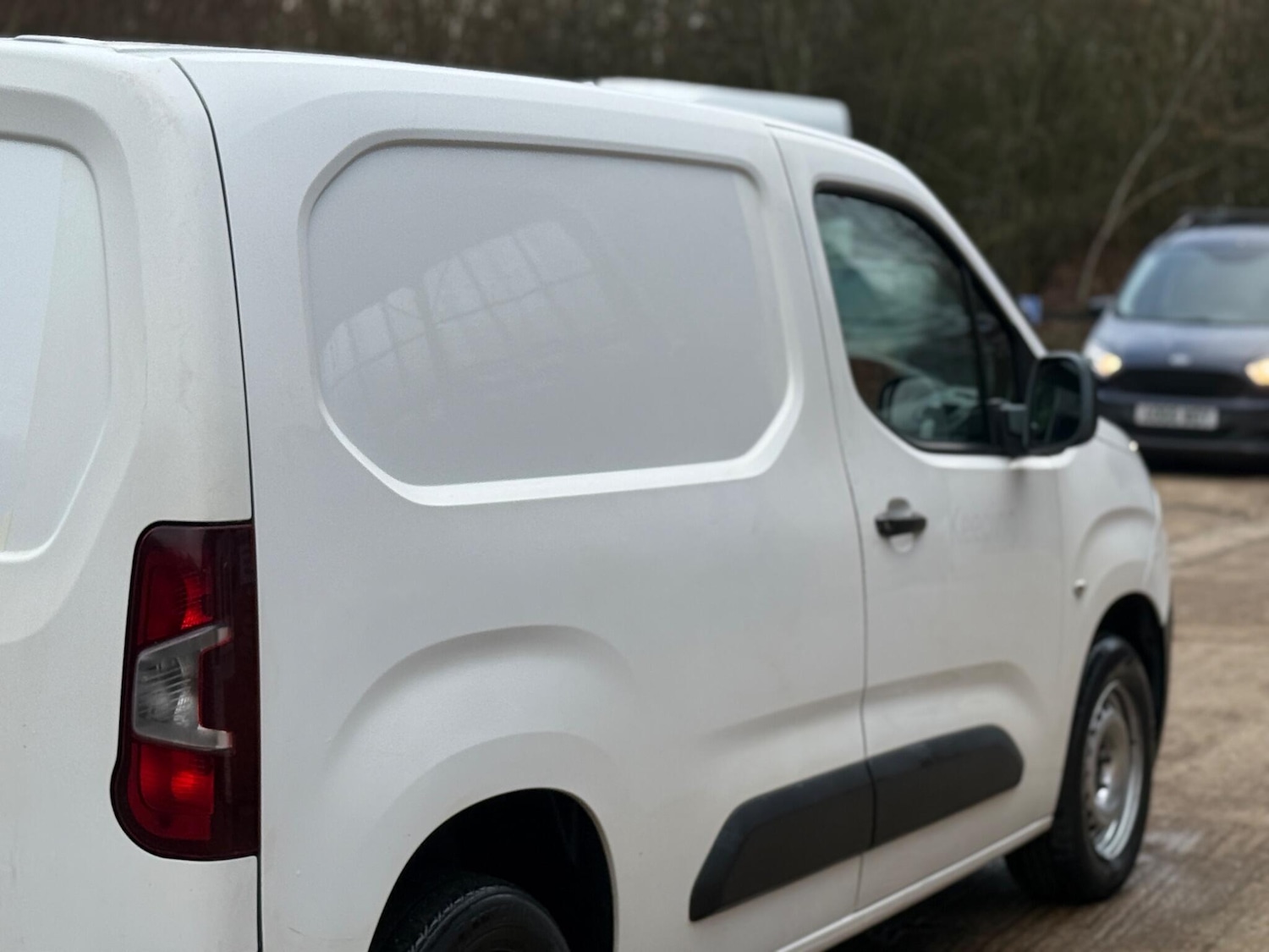 Used Peugeot Partner 2019 for sale - 77327266: Photo 28