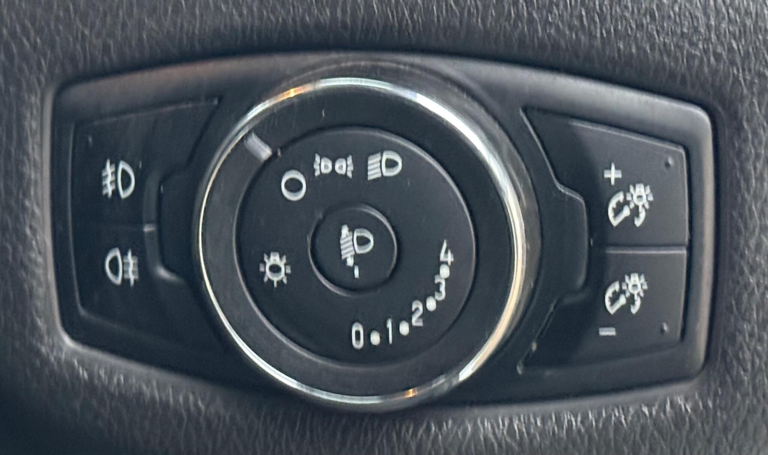 Used Ford Transit Connect 2018 for sale - 77037488: Photo 39