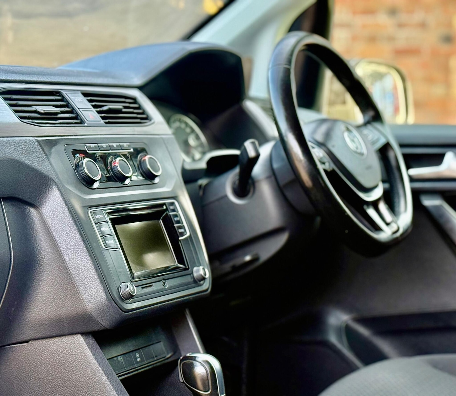 Used Volkswagen Caddy Maxi Life 2017 for sale - 77730026: Photo 16