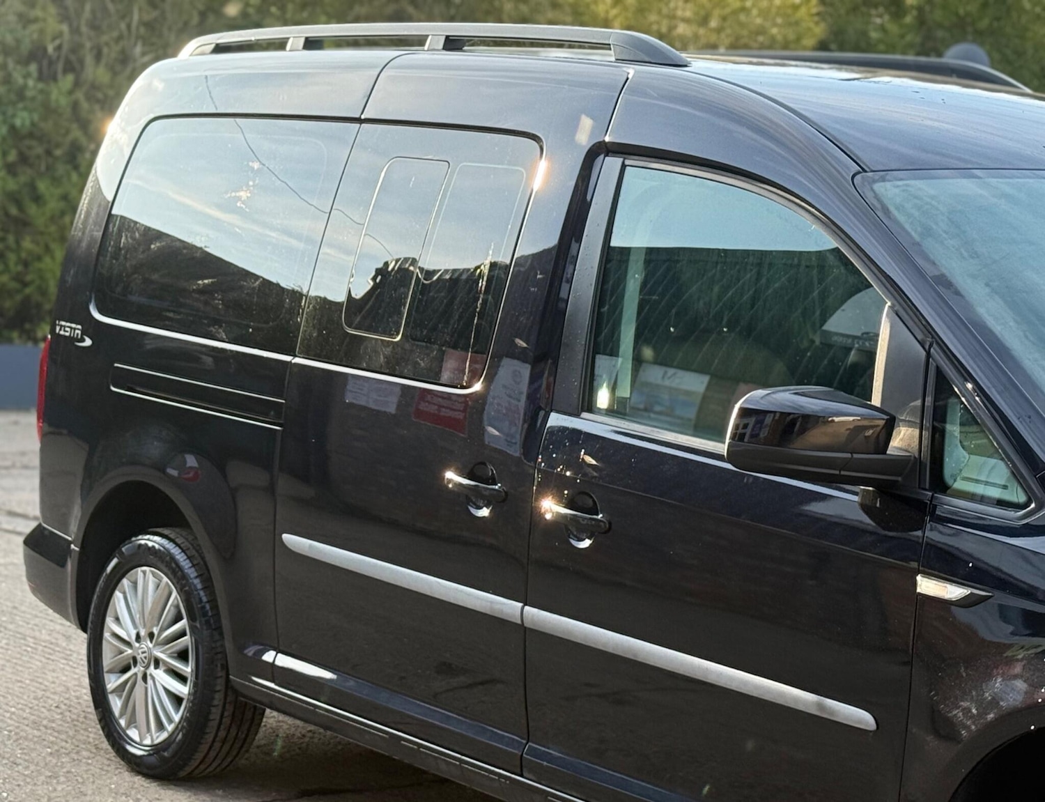 Used Volkswagen Caddy Maxi Life 2017 for sale - 77730026: Photo 28