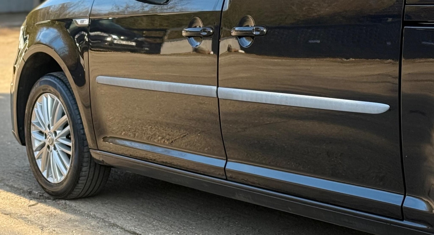 Used Volkswagen Caddy Maxi Life 2017 for sale - 77730026: Photo 35