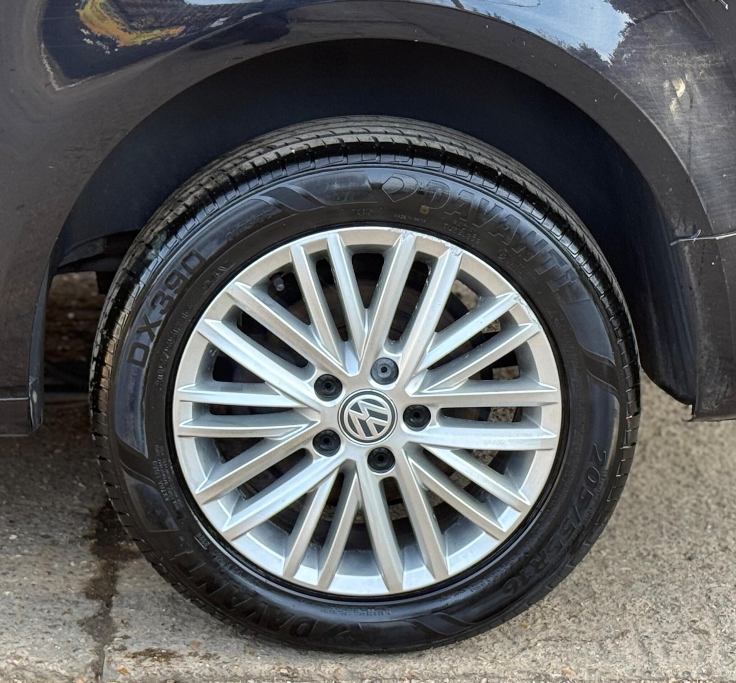 Used Volkswagen Caddy Maxi Life 2017 for sale - 77730026: Photo 47