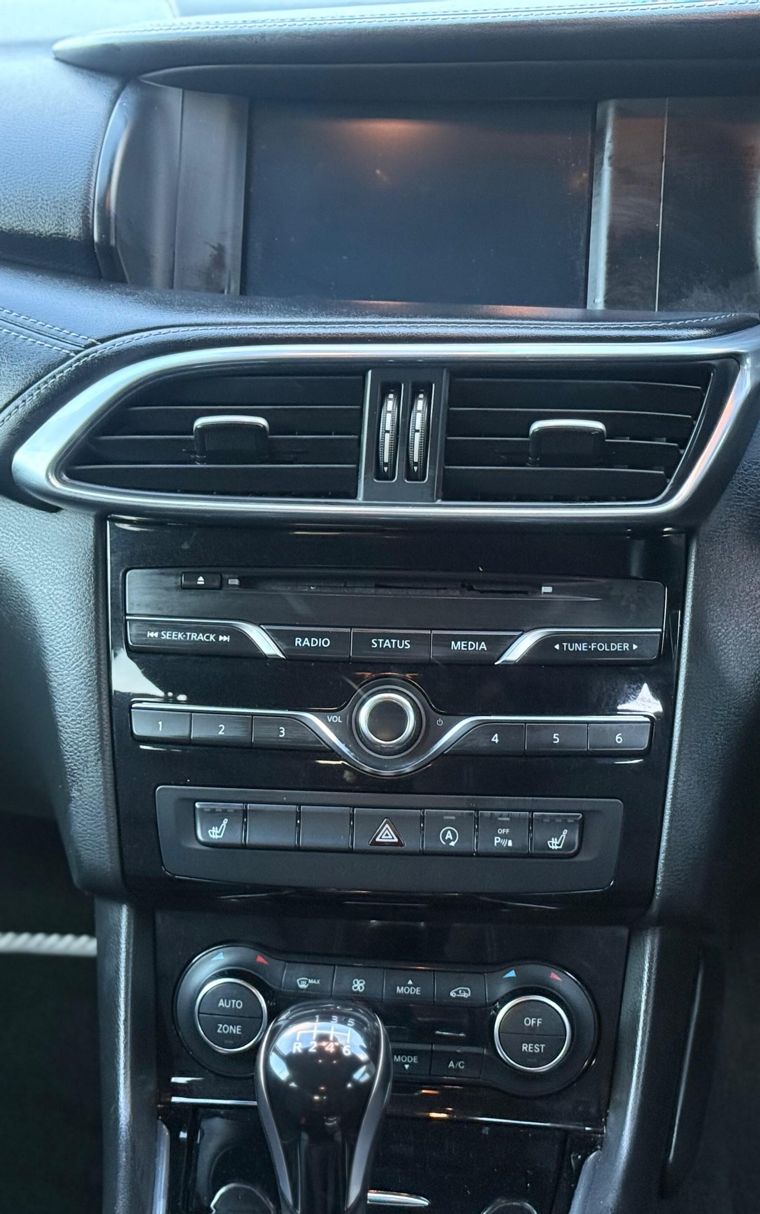 Used Infiniti Q30 2017 for sale - 77259049: Photo 23